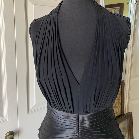 Tadashi Shoji | Silk Chiffon Halter Party Dress.  Size 2. Feminine. Black tie - Picture 5 of 11